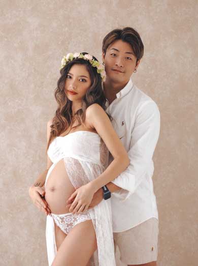 ヴィエンナ 産前 vs 産後 対比 写真 ママ パパ 赤ちゃん 育児 寝不足