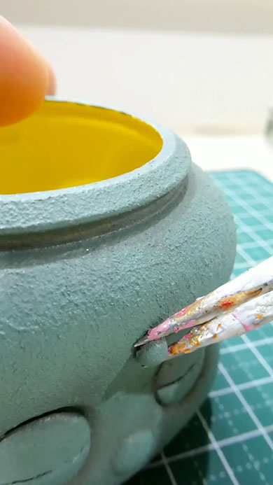 大仏になったフエキくんメイキング・塗料を塗ったところ