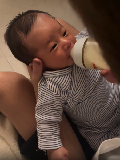 ミルクと赤ちゃん