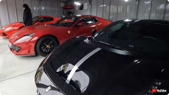 フェラーリ488スパイダーに乗る元「光GENJI」の大沢樹生