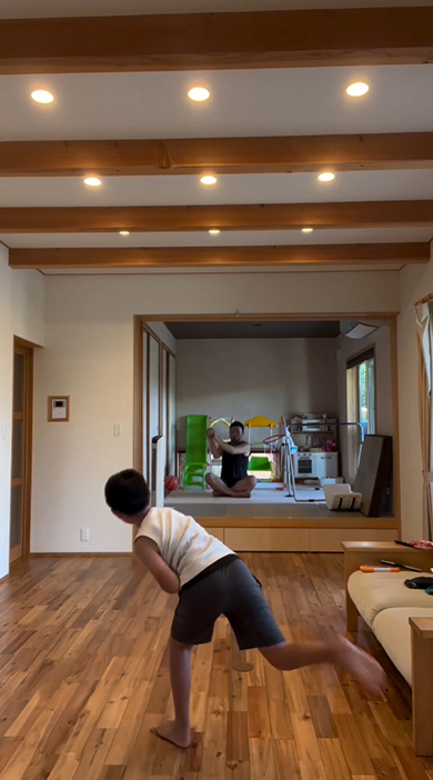 ボールを投げた息子さん