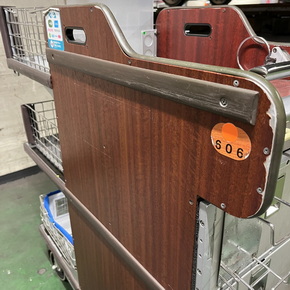 再抽選販売】東海道新幹線で使用した車内販売ワゴンの抽選販売