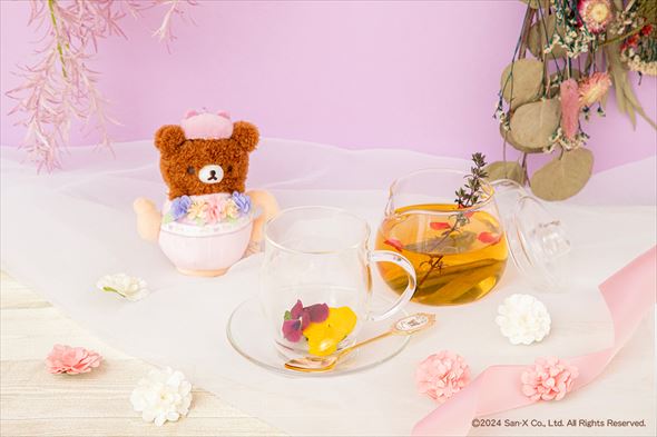 チャイロイコグマのフラワーティー