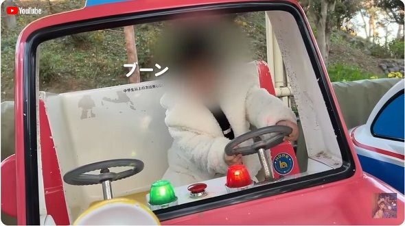 2歳娘と母子デートのシンママ青木菜花