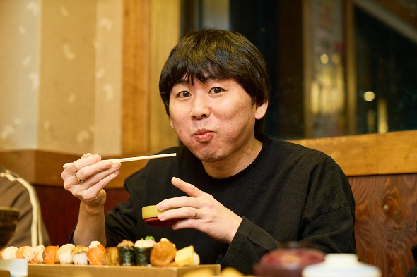 すしめん処大京　食べ放題　タワー丼