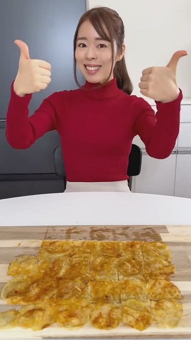 じゃがシートと女性