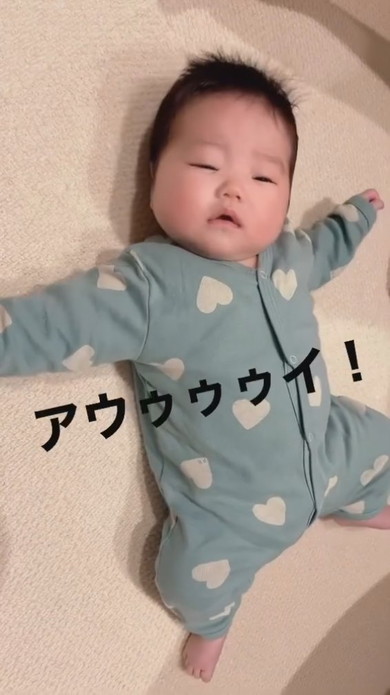 くしゃみを失敗する赤ちゃん