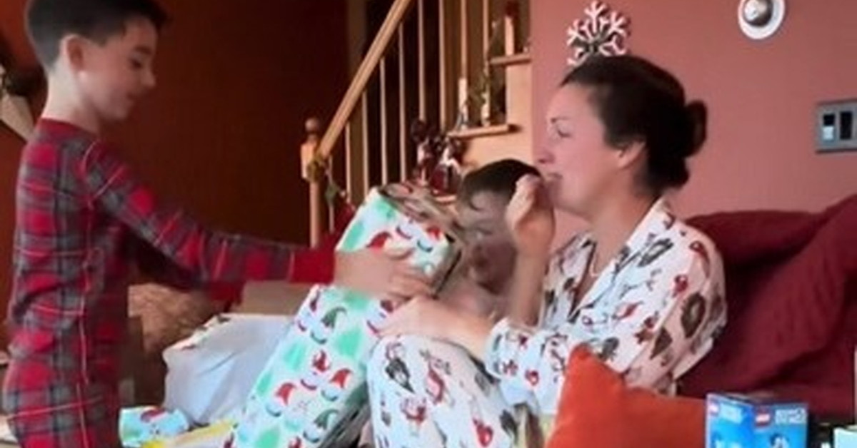 8歳息子が8カ月かけて用意した“ママへのクリスマスプレゼント”　大人でもなかなかできない粋な心遣いに320万いいね！　【海外】（1/3） | ねとらぼ