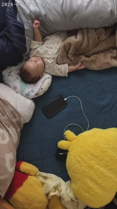 寝ている赤ちゃん