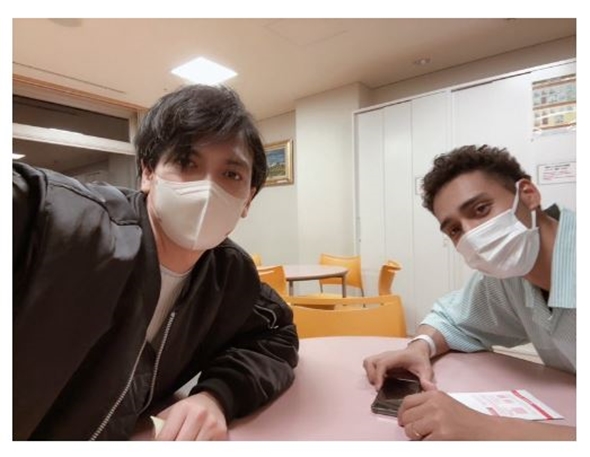 アレク付き人病気