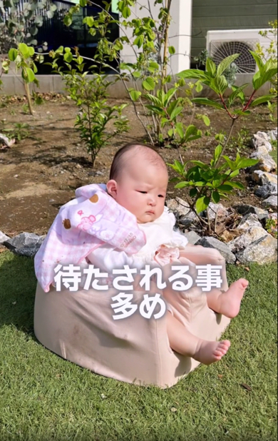 3歳姉に待たされる0歳妹