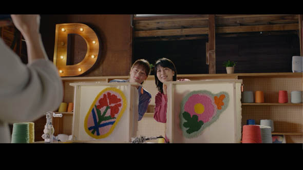 市川実日子と松たか子