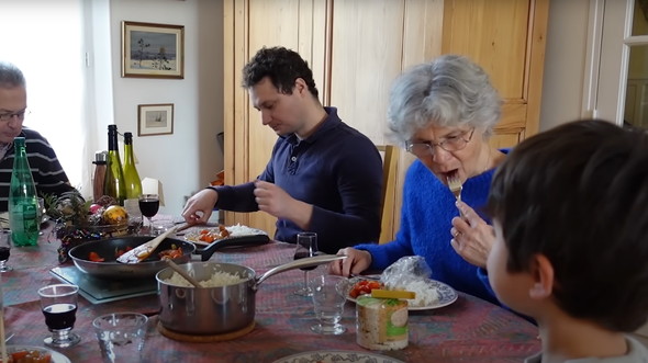 フランス人の義理母に酢豚
