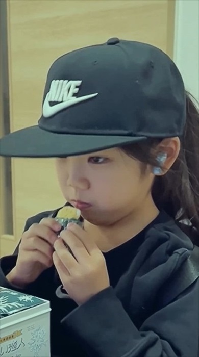 娘が工作した白い恋人がすごい