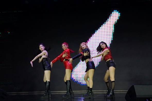 ITZY JYP Stray Kids NMIXX J.Y. Park