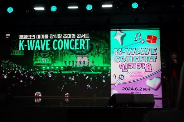 ITZY JYP Stray Kids NMIXX J.Y. Park