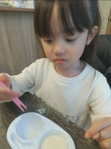 雪見だいふくが気になる女の子