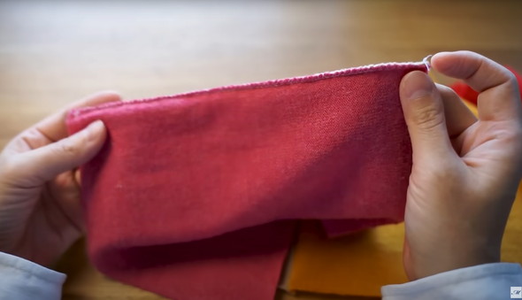 着古したセーターをリメーク