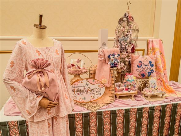 ファンタジースプリングスホテル グッズ