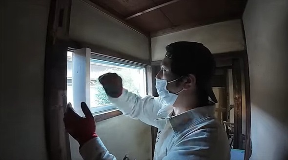 やべぇ家を夫妻でリフォーム