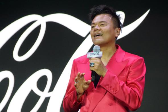 J.Y. Park JYP Stray Kids ITZY NMIXX コカ・コーラ