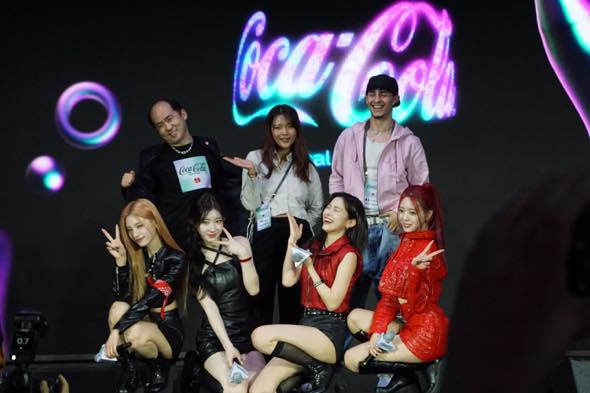 J.Y. Park JYP Stray Kids ITZY NMIXX コカ・コーラ