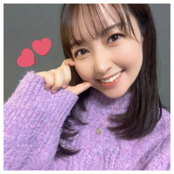 アイドルグループ「Venus Parfait（ヴィーナス・パルフェ）」の初原千絵