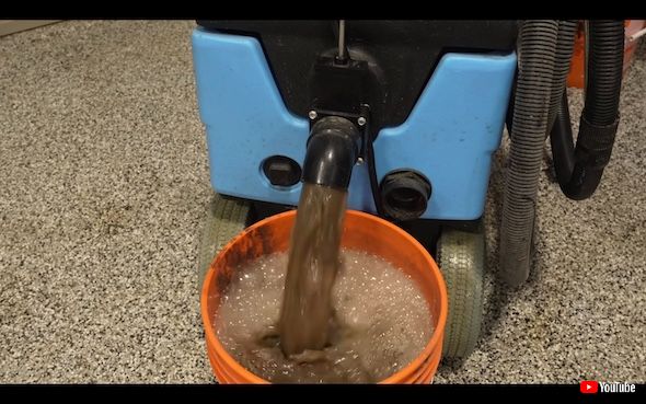 洗車 ポンティアック