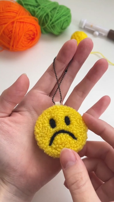 パンチニードルでニコちゃん作成