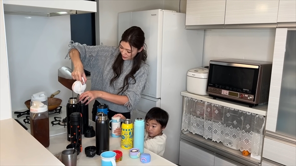 「なかよしだいかぞく」“12人家族のママ”のモーニングルーティーン