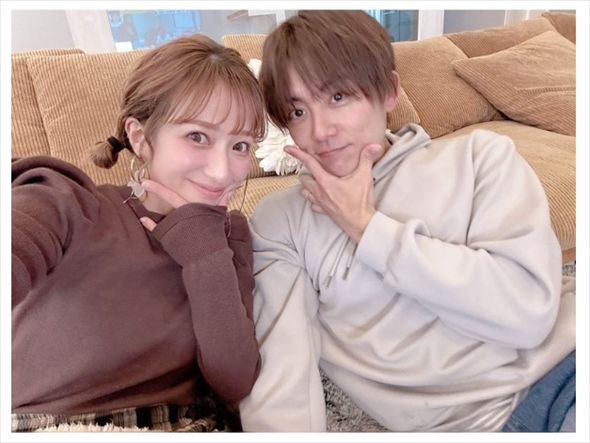 辻希美と杉浦太陽の夫婦ショット
