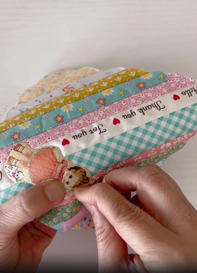 好きな布をアップリケ