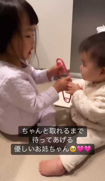 お姉ちゃんのお手伝いする妹