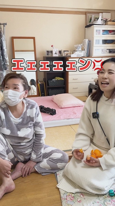 禁句を言われ泣き怒りする3歳の男の子