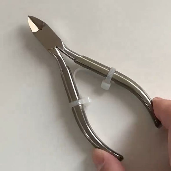 ニッパー爪切り