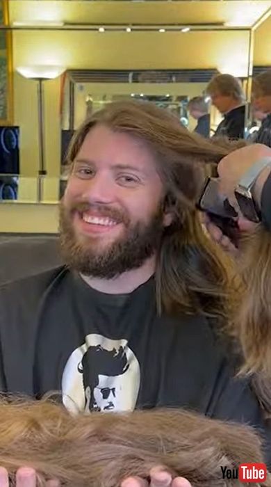 バリカンで一気にカット