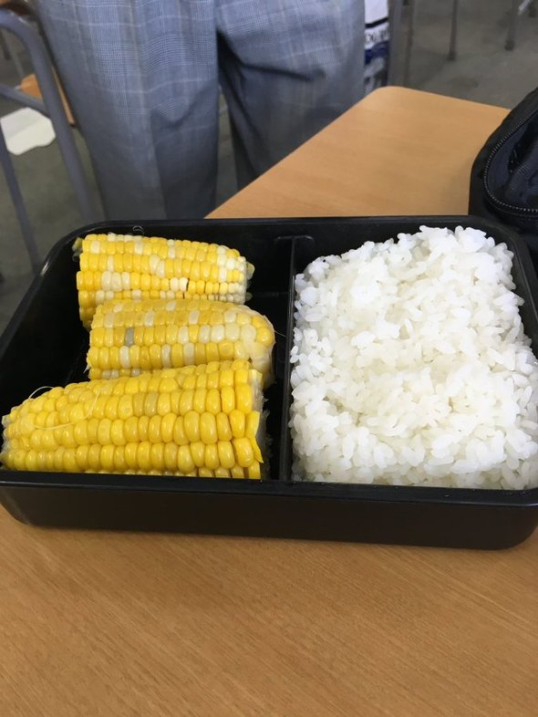 オカン 豪快 お弁当