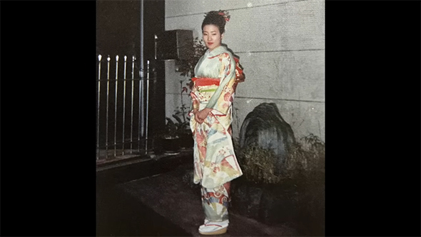 振り袖を着た写真正面