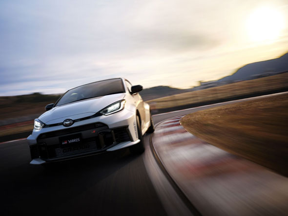 進化版GRヤリス