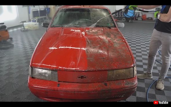 クルマ 洗車 シボレー