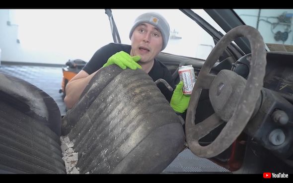 クルマ 洗車 シボレー