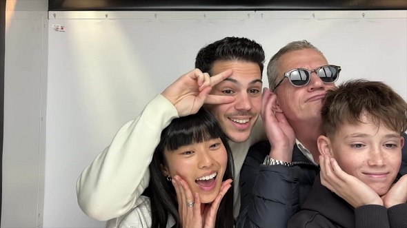 スペインから初来日した家族に東京案内