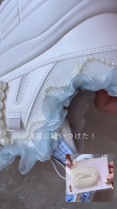 GUのスニーカーを100円ショップの材料でデコレーション