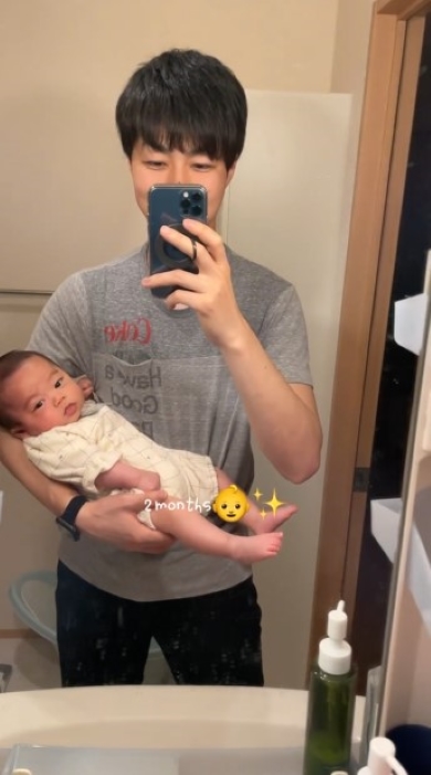 生後2カ月の赤ちゃん