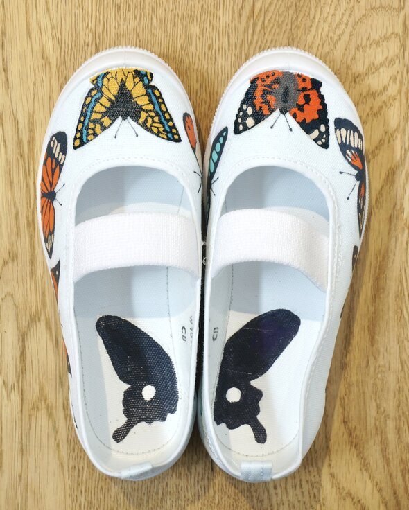 イラストがかわいい上履き08