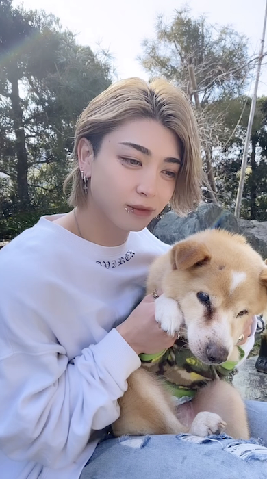 17歳愛犬との親密ショット