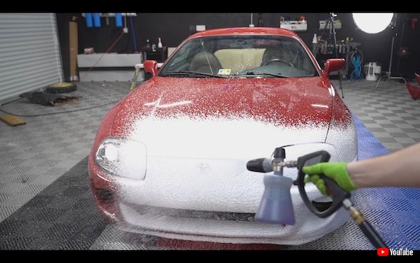 スープラ 80 洗車