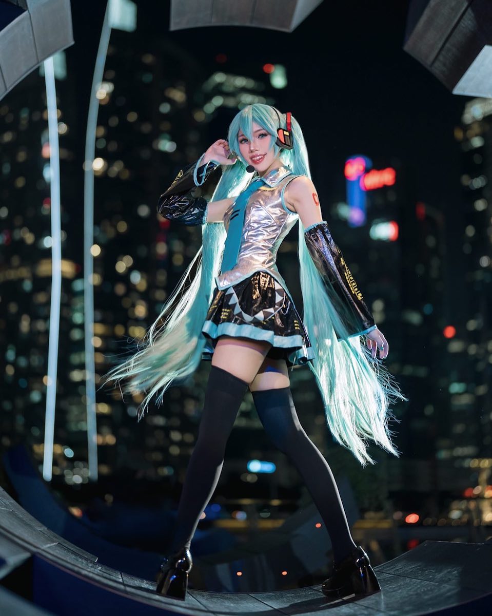 コスプレ☆初音ミク４点セット☆縞エナメルビキニ☆ノースリーブ☆アームホルダー コスプレ☆初音ミク4点セット☆縞エナメルビキニ☆ノースリーブ