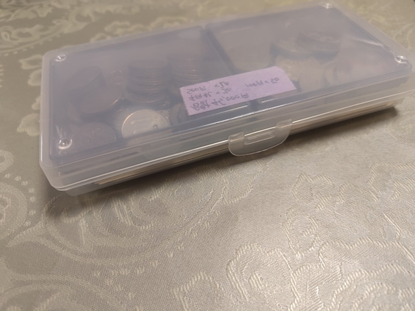 ダイソーのケースandケース