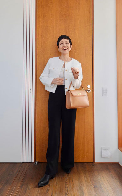 テクスチャードジャケットコーデ